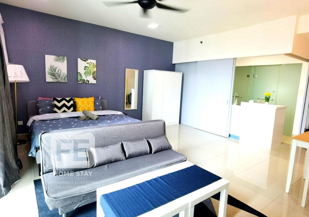 Netflix Wifi Trefoil Homestay Setia Alam Sacc Homestay Fe Shah Alam Bagian luar foto