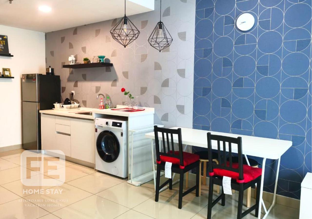 Netflix Wifi Trefoil Homestay Setia Alam Sacc Homestay Fe Shah Alam Bagian luar foto